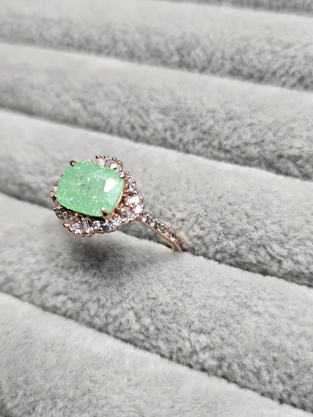 Size 8 Turquoise Ice Crystal Rose Gold Plated Bomb Party Ring